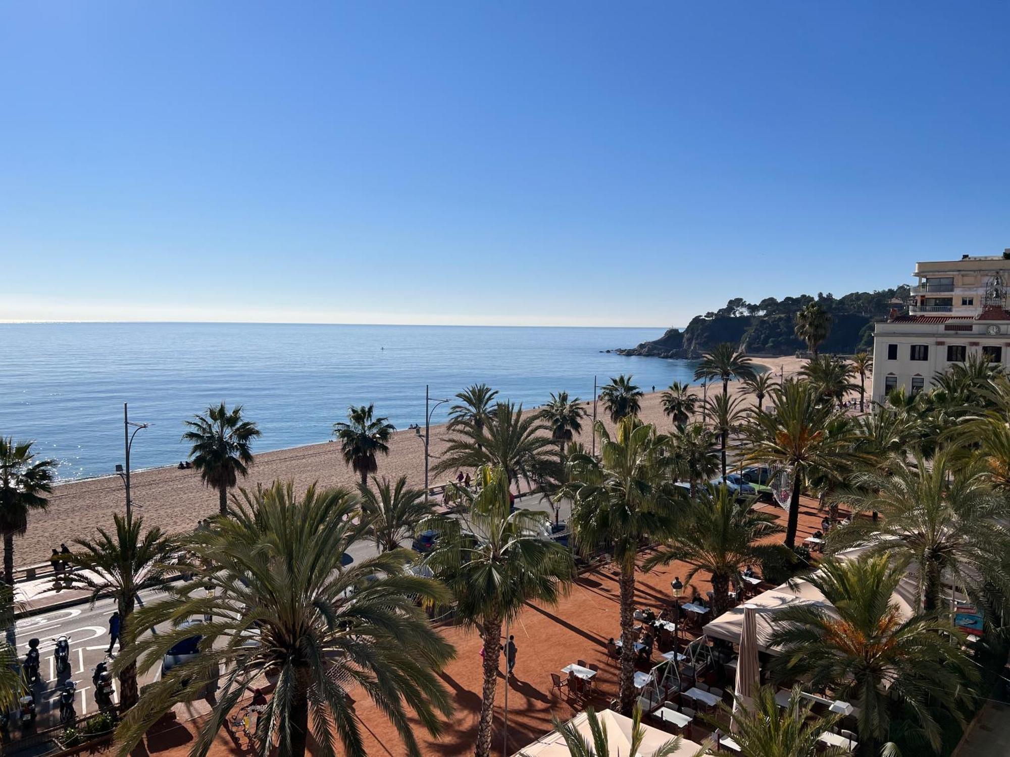 Mediterranean In Next To The Sea Apartamento